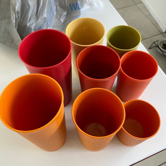 9 Tupperware Autumn Harvest Tumblers - Picture 5 of 9